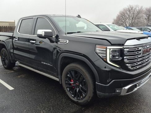 Used 2022 GMC Sierra 1500 Denali w/ Technology Package image 2