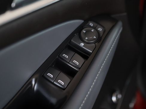 Used 2022 Buick Enclave Essence w/ Sport Touring Edition image 25