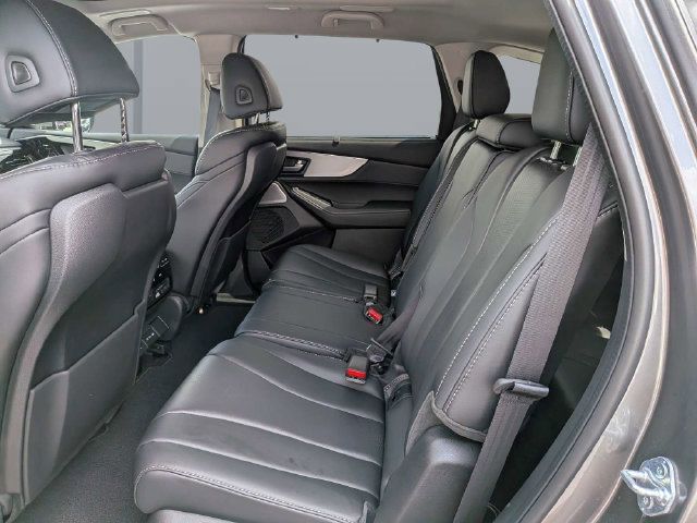 Used 2026 Acura MDX w/ Technology Package AWD/4WD image 17