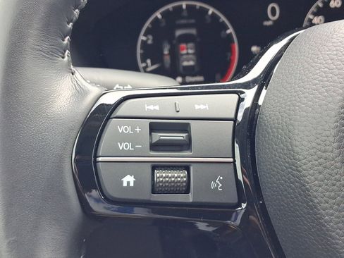 Used 2025 Honda CR-V EX-L image 25