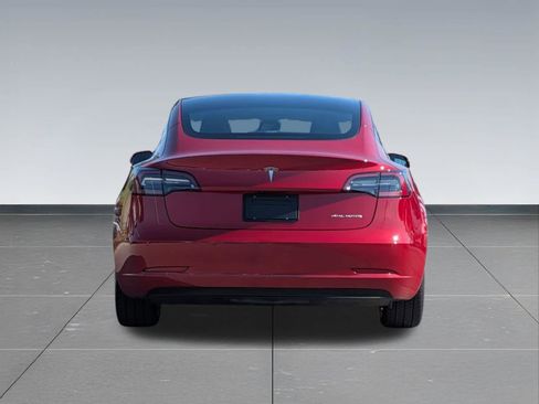 Used 2022 Tesla Model 3 Long Range AWD/4WD image 4