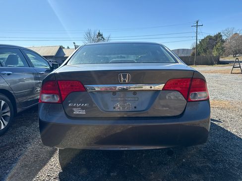 Used 2010 Honda Civic LX image 5
