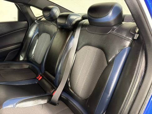 Used 2015 Chrysler 200 S w/ Navigation & Sound Group I FWD image 20
