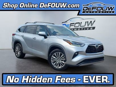 Used 2022 Toyota Highlander Platinum