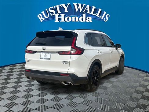 Used 2023 Honda CR-V Sport image 2