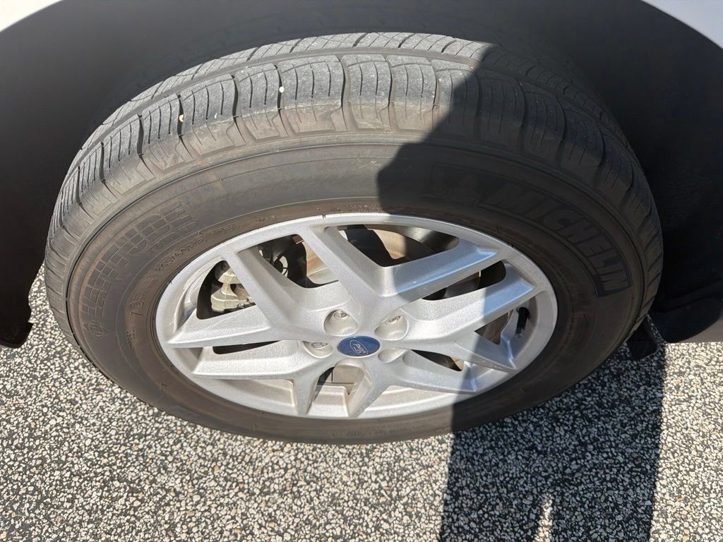 Used 2022 Ford Edge SEL AWD/4WD image 11