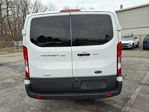 Used 2023 Ford Transit 350 XLT image 7