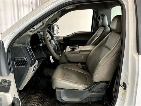 Used 2016 Ford F150 XL w/ Equipment Group 101A Mid image 15