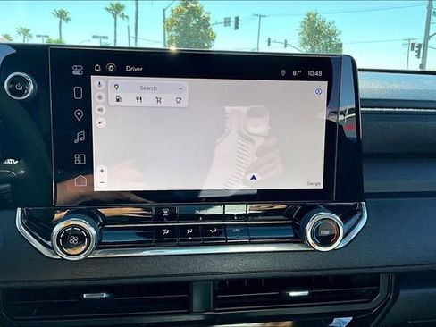 Used 2024 Chevrolet Colorado Trail Boss w/ LPO, Dark Essentials Package image 16