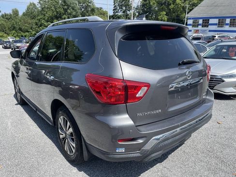 Used 2019 Nissan Pathfinder S AWD/4WD image 7