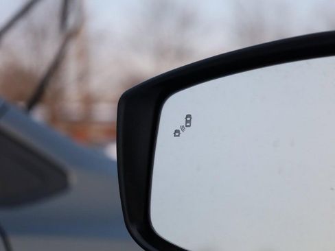 New 2025 Nissan Versa SV w/ Trunk Package image 17