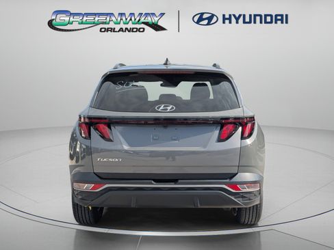 Used 2024 Hyundai Tucson SEL FWD image 9