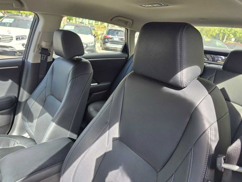 Used 2021 Honda Clarity Touring image 23