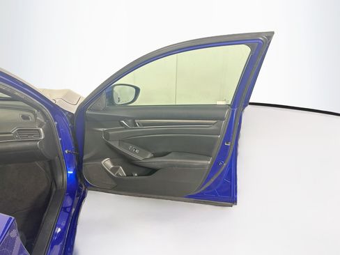 Used 2020 Honda Accord Sport image 30