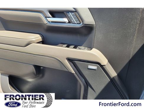 Used 2024 Chevrolet Silverado 1500 ZR2 w/ Technology Package AWD/4WD image 17