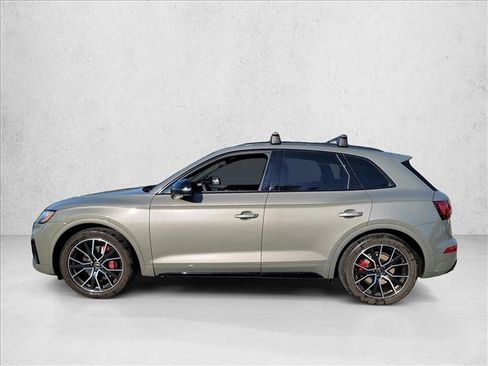 Used 2024 Audi SQ5 Prestige w/ Prestige Package AWD/4WD image 8