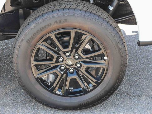 New 2025 Ford F150 Platinum w/ Equipment Group 702A High image 7