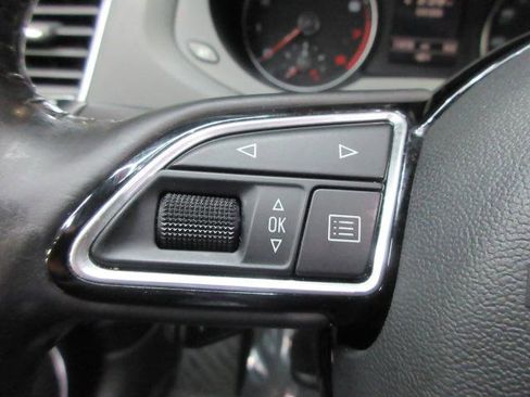 Used 2016 Audi Q3 2.0T Prestige AWD/4WD image 13