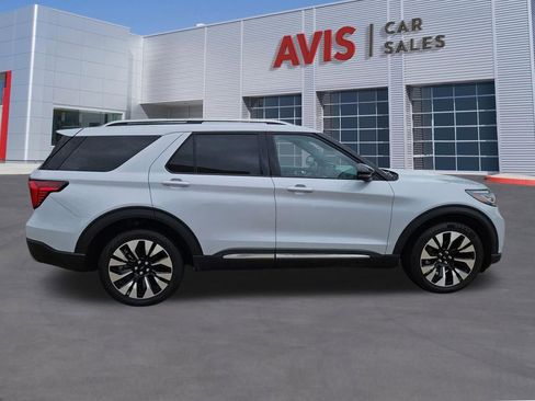 Used 2025 Ford Explorer Platinum w/ LUX Leather Package AWD/4WD image 7