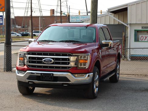 Used 2021 Ford F150 Lariat image 3