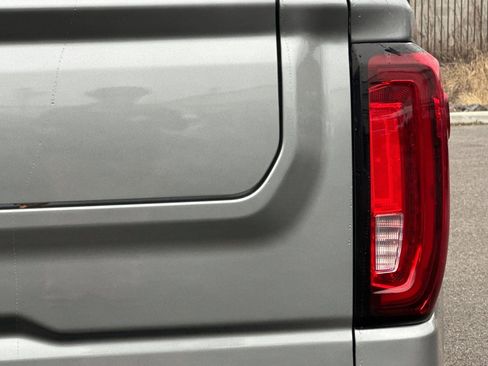 Used 2025 GMC Sierra 1500 SLT w/ SLT Premium Plus Package image 52