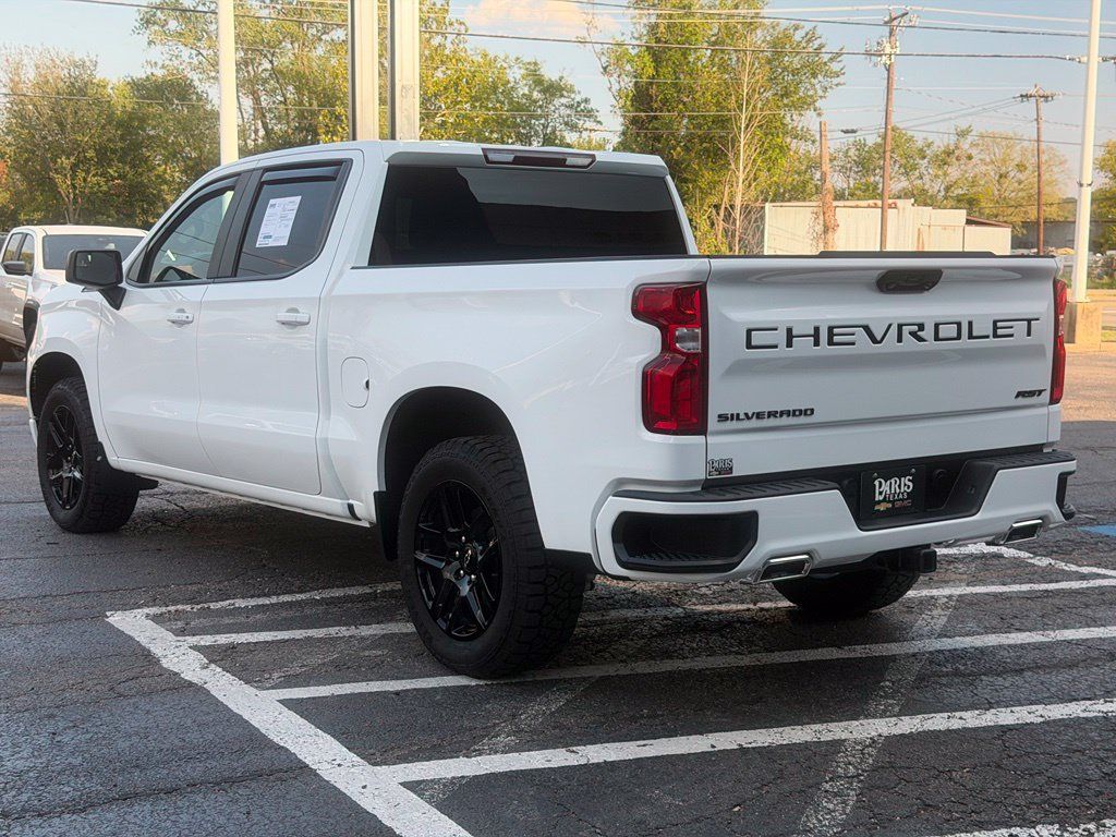 Used 2023 Chevrolet Silverado 1500 RST AWD/4WD image 8