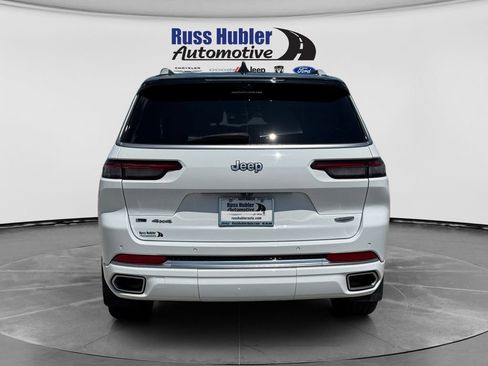 Used 2022 Jeep Grand Cherokee L Summit w/ Advanced Protech Group IV AWD/4WD image 4