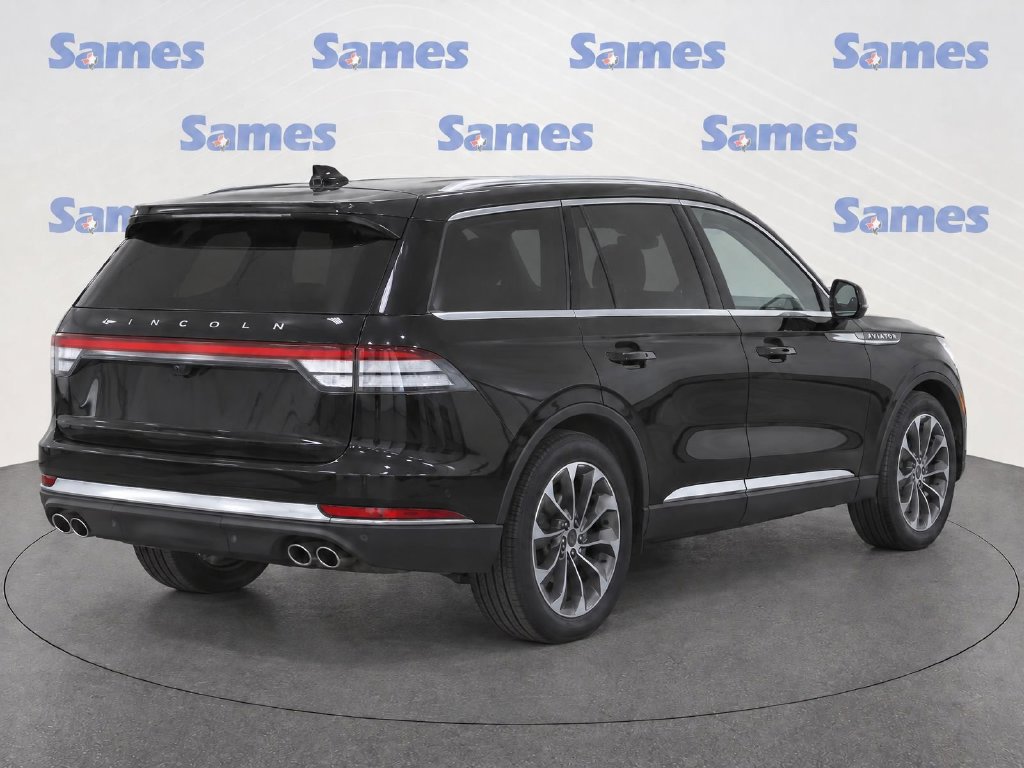 Used 2025 Lincoln Aviator Reserve w/ Illumination Package RWD image 3