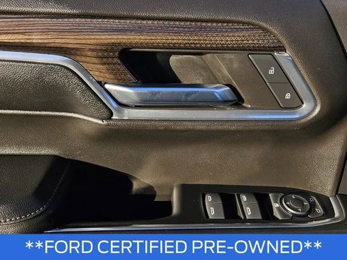 Used 2024 Chevrolet Silverado 1500 LT image 29