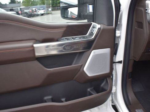 New 2025 Ford F350 King Ranch w/ Chrome Package image 17