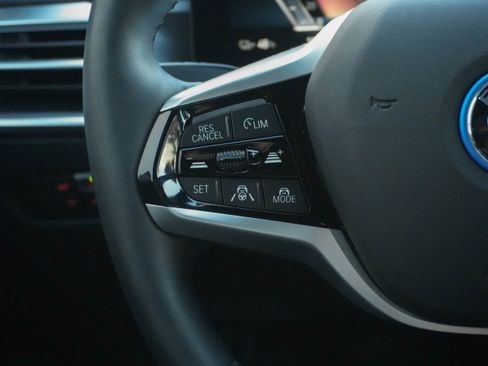 Certified 2025 BMW i4 xDrive40i w/ Premium Package image 18