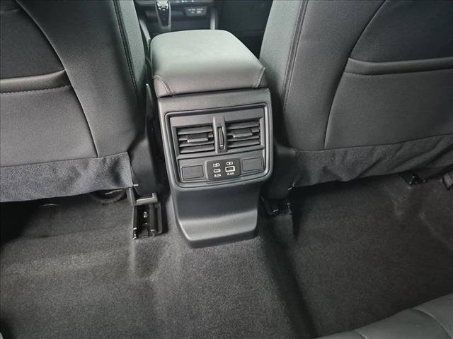 Used 2026 Subaru Outback Premium w/ Premium/Limited Package 2 AWD/4WD image 19