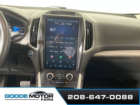 Used 2024 Ford Edge SEL image 15