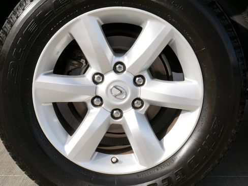 Used 2012 Lexus GX 460 image 23