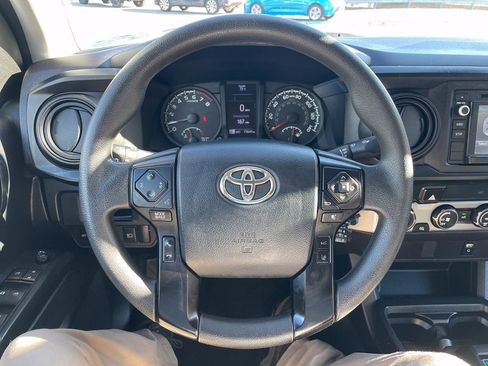 Used 2019 Toyota Tacoma SR w/ SR Convenience Package AWD/4WD image 16