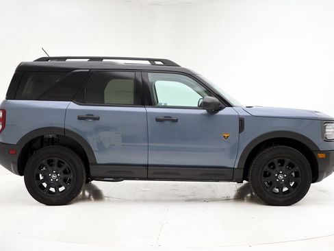 Used 2025 Ford Bronco Sport Badlands image 3