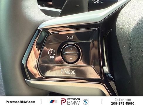 Used 2025 BMW 530i xDrive image 31