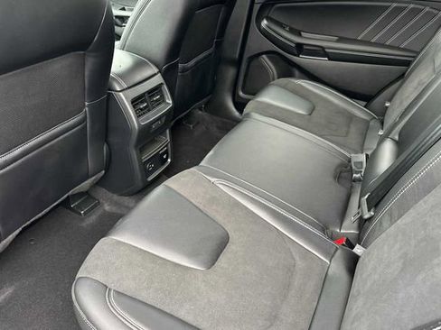 Used 2022 Ford Edge ST w/ Equipment Group 401A image 11