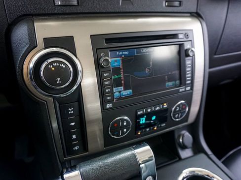 Used 2008 HUMMER H2 image 24