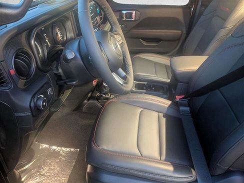 New 2026 Jeep Wrangler Unlimited Rubicon image 4