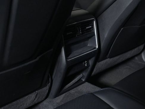 Used 2021 Porsche Cayenne AWD/4WD image 20