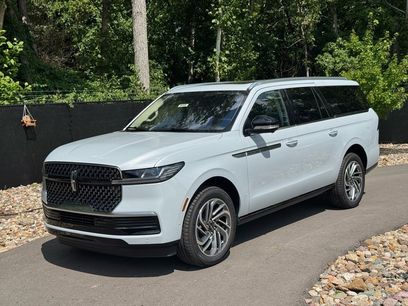 New 2025 Lincoln Navigator L Reserve