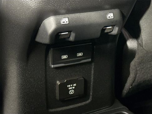 Used 2021 Jeep Wrangler Unlimited Sahara AWD/4WD image 36
