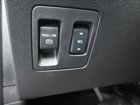 Used 2018 Ford F150 XLT w/ Equipment Group 302A Luxury AWD/4WD image 22