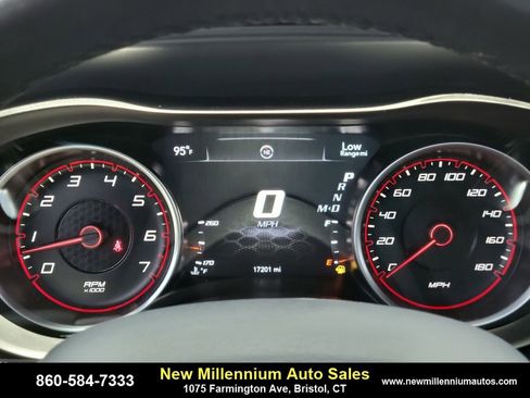 Used 2023 Dodge Charger Scat Pack w/ Navigation & Travel Group image 30