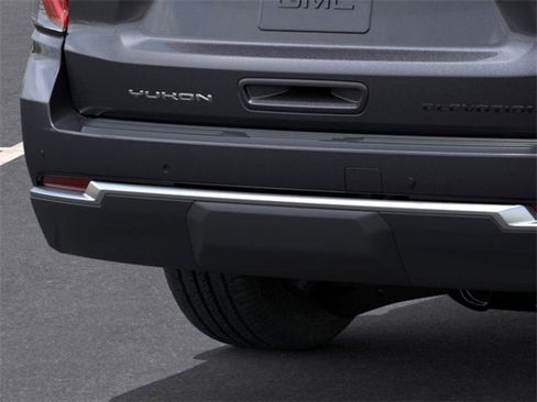New 2026 GMC Yukon XL Elevation image 14