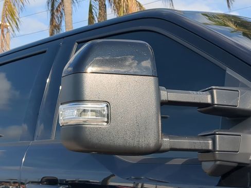 Used 2025 Ford F250 Platinum image 12