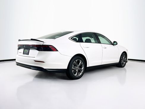 Used 2024 Honda Accord EX image 9