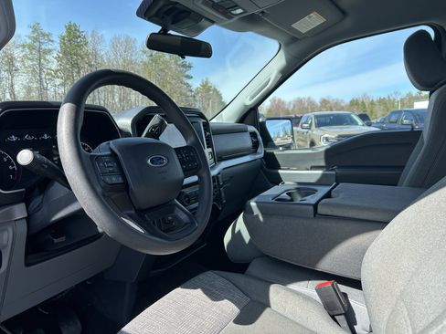 Used 2023 Ford F150 XLT AWD/4WD image 11