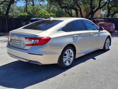 Used 2020 Honda Accord LX image 7